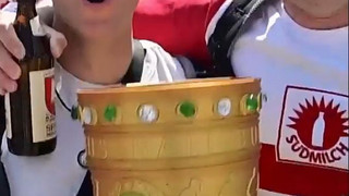Spannung vor Pokal‑Finale steigt: VfB-Fans nehmen den Alexanderplatz ein