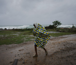 Straßen werden zu Flüssen: Hurrikan «Melissa» erreicht Kuba