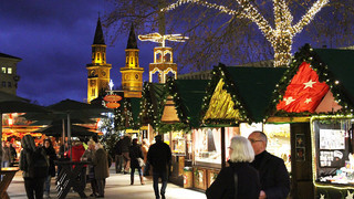 Glühwein und Mandeln: In Ludwigshafen öffnet schon der Weihnachtsmarkt