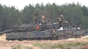 Gefechtsübung in Litauen: Neue deutsche Panzerbrigade übt für den Ernstfall