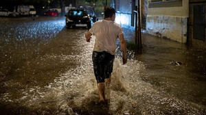 Ostspanien nach tödlichen Regenfluten: Aufräumarbeiten starten