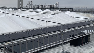 Solarenergie vom Stadiondach: Meilenstein für Frankfurter Waldstadion