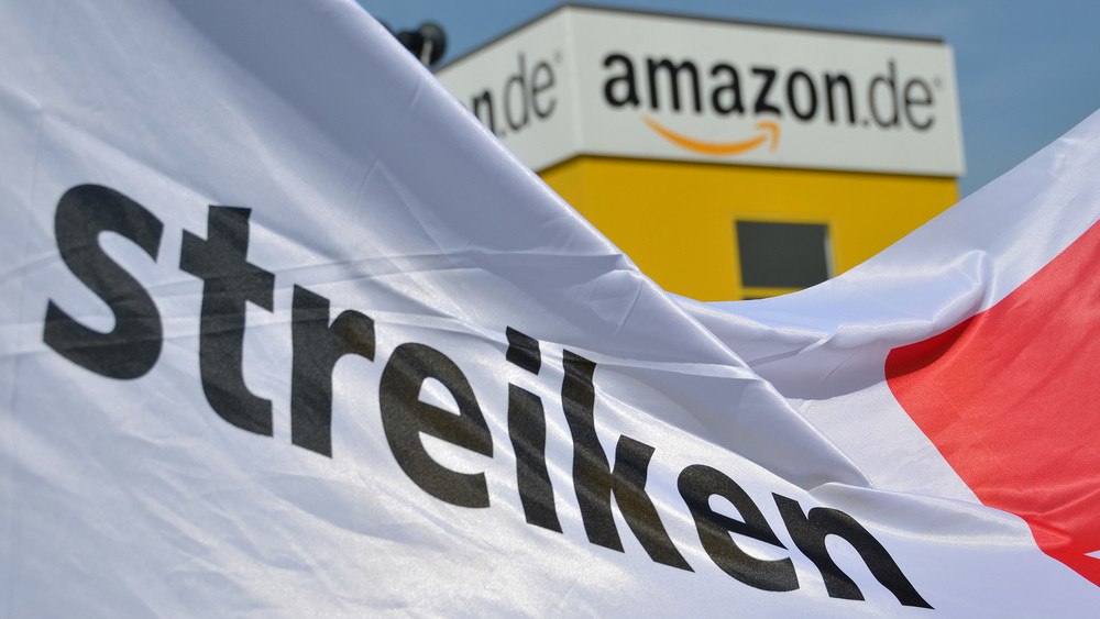 Unter anderem in den beiden Amazon-Standorten in Bad Hersfeld hat die Gewerkschaft Verdi zum Streik aufgerufen.