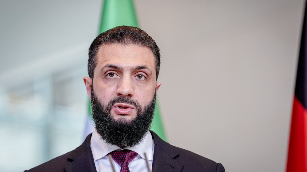 Syriens Übergangspräsident Ahmed al-Scharaa besucht Berlin