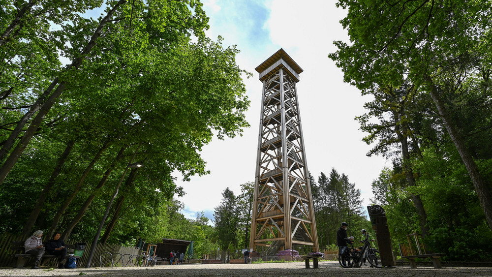 Frankfurt: Waldspielplatz am Goetheturm