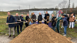 Spatenstich für 128-Millionen-Euro-Gymnasium in Offenbach