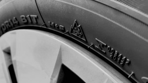 Winterreifen: An Werkstatttermin für Reifenwechsel denken