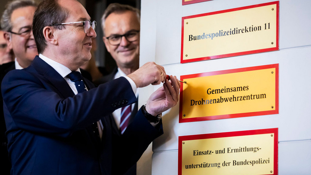 Eröffnung des Gemeinsamen Drohnenabwehrzentrums (GDAZ)