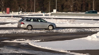 Geringere Anforderungen in der Fahrschule - ja oder nein?