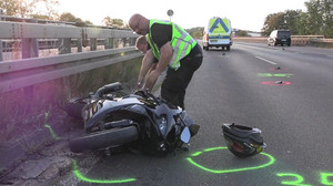 Zwei Tote nach Motorrad-Crash in Köln – Verdacht auf Rennen