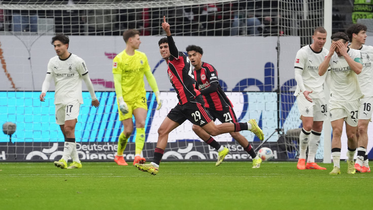 Eintracht Frankfurt siegt gegen Gladbach mit 3:0