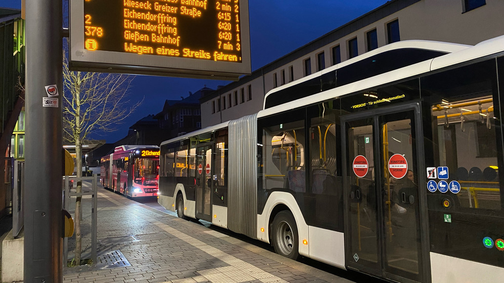 Busfahrer-Streik in Hessen: Wo fahren die Busse und wo nicht?