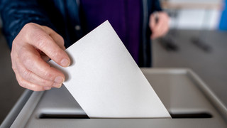 Wiesbadener Oberbürgermeisterwahl -  Für die Briefwahl wird es knapp