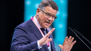 Parteitag der Hessen CDU - Rhein zum Vorsitzenden wiedergewählt