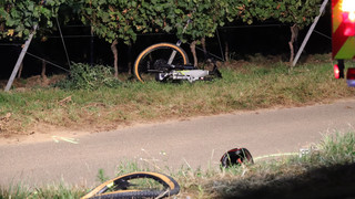 15-jährige Fahrradfahrerin auf der Bundesstraße von Auto erfasst
