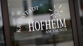 Finanzloch in Hofheim: Enorme Folgen für die Bürger