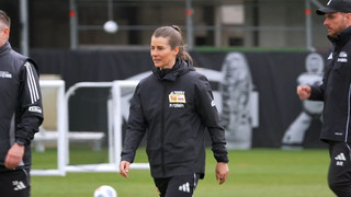 1. FC Union Berlin: Marie-Louise Eta leitet ihr erstes Training