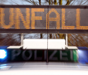 Fahranfänger baut Unfall: 15-Jähriger schwer verletzt