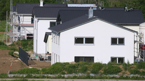 Interhyp-Umfrage: Wachsende Hürde für Immobilienkauf