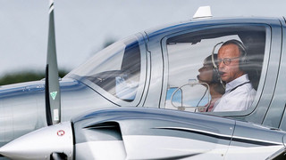 Festnahmen an Kanzler-Flugzeug: Polizei stoppt mutmaßliche Sabotage