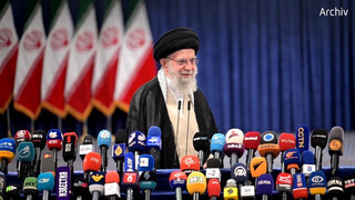 Iran-Oberhaupt Chamenei ist tot - Trump droht Revolutionsgarden