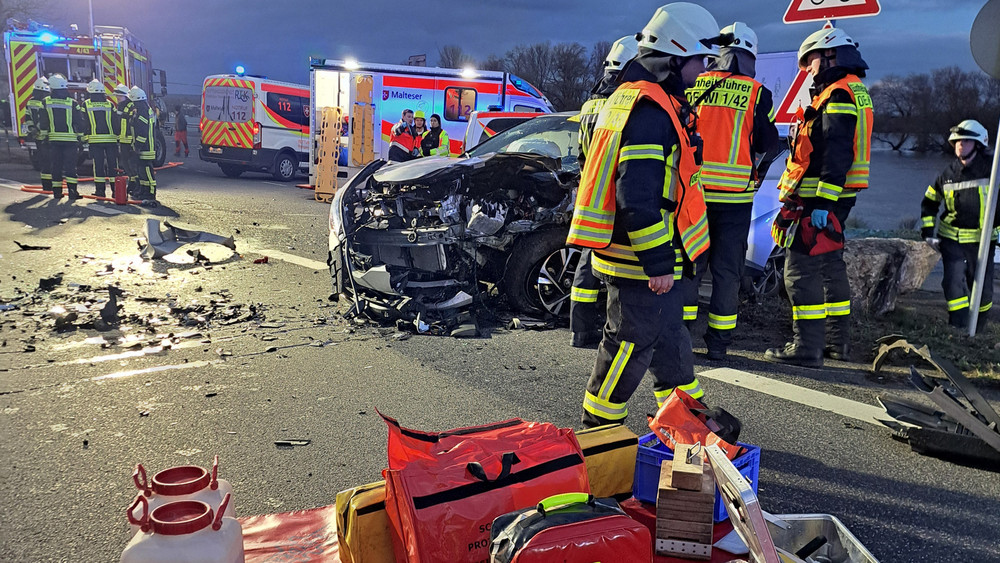 Chaos auf der B 42 bei Oestrich-Winkel