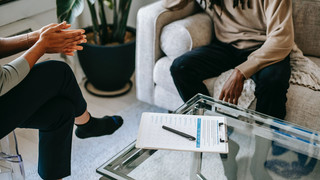 Unterschied zwischen Psychologe, Psychotherapeut & Psychiater