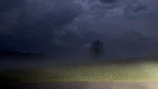 Regen und Gewitter: Wechselhaftes Wetter zum Wochenstart