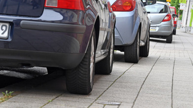 Zugeparkte Gehwege in Hessen: Fast 400 Beschwerden