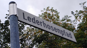 Hessens lustigste Straßennamen: Wer wohnt im Lederhosenpfad?