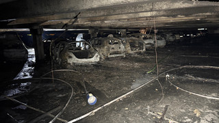 Elf Autos ausgebrannt nach Feuer in Bad Homburger Parkhaus