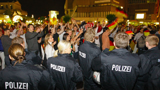 Großer Polizei-Einsatz während der EM: Videoschutzanlagen in Frankfurt