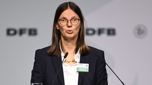 DFB-Vize-Wahl: Silke Sinning schlägt Silke Raml knapp