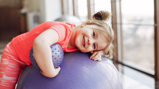 Fitnessstudios mit Kinderbetreuung in Hessen: Fit bleiben trotz Kinder