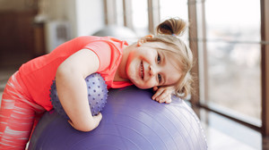 Fitnessstudios mit Kinderbetreuung in Hessen: Fit bleiben trotz Kinder