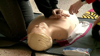 Erste-Hilfe-Marathon: Pro Minute sinkt Überlebenschance um 10 %