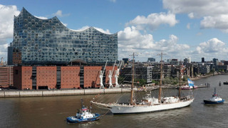 «Libertad»: Argentinisches Segelschulschiff in Hamburg 