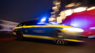 Polizei verfolgt Teenager auf gestohlenem Motorrad