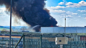 Großbrand bei Rhönsprudel in Ebersburg-Weyhers