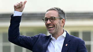 Hochrechnungen: Rechtspopulistische FPÖ gewinnt Wahl in Österreich