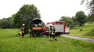 Kutsche umgekippt: Zwei Schwerverletzte bei Unfall in Ehrenberg