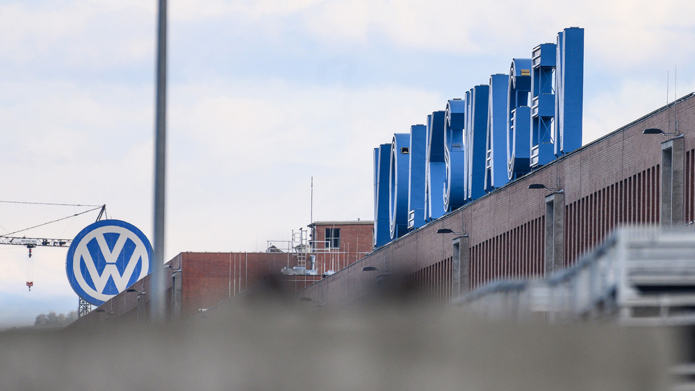 Die rund 15.000 Beschäftigten bei VW in Baunatal sind wieder zum Streik aufgerufen. 