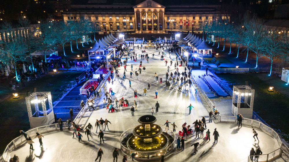 Winterzauber vor dem Kurhaus: Wiesbaden On Ice startet am 26. November