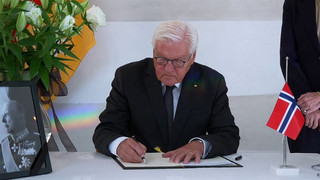 Steinmeier trauert um Harald V.: Eintrag ins Kondolenzbuch