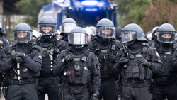 Millionen-Kosten für Polizeieinsatz bei Anti-AfD-Protesten