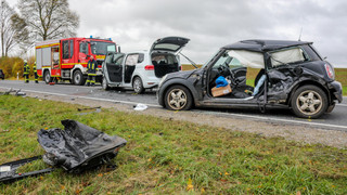Tödlicher Unfall auf B458 in Petersberg mit mehreren Fahrzeugen