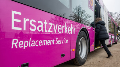 Nach Sommerferien: Schienenersatz im Rheingau funktioniert