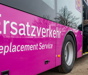 Nach Sommerferien: Schienenersatz im Rheingau funktioniert