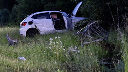 Kollision auf der A7: Pkw kommt nach Unfall mit Lkw von Straße ab
