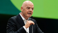 FIFA stellt sich hinter Infantino: UEFA soll mutmaßliche Geliebte ausgezahlt haben